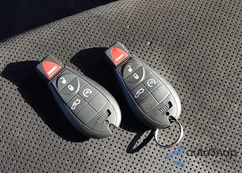 2011 Dodge Challenger Srt8 z USA, uszkodzony, nr VIN 2B3CJ7DJ0BH593297